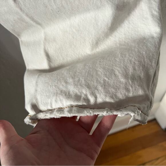 Levi’s Ribcage Straight Ankle Jeans - Picture 9 of 11